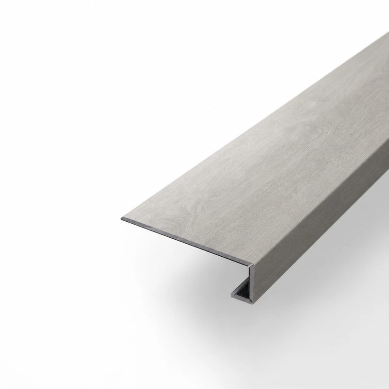 Signature TruePlank™  Square Nosing