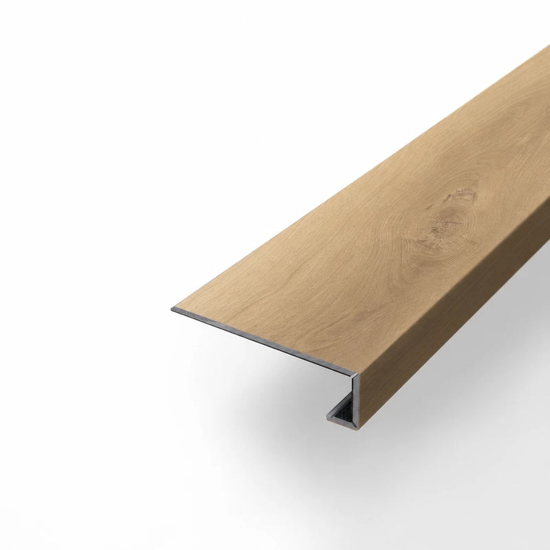 Signature TruePlank™  Square Nosing